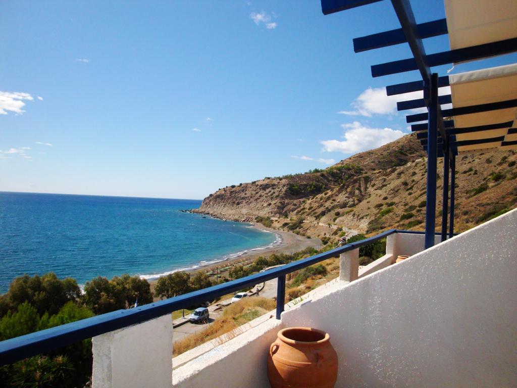Big Blue Apartments Myrtos Habitación foto