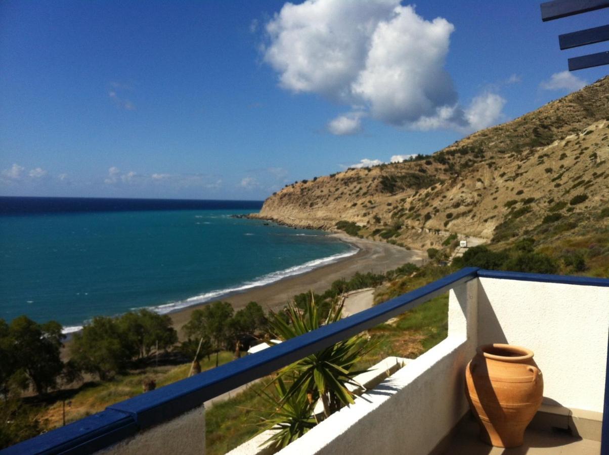 Big Blue Apartments Myrtos Habitación foto